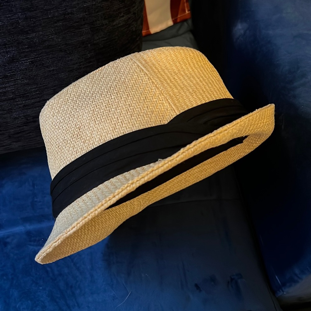 Cute summer hat.